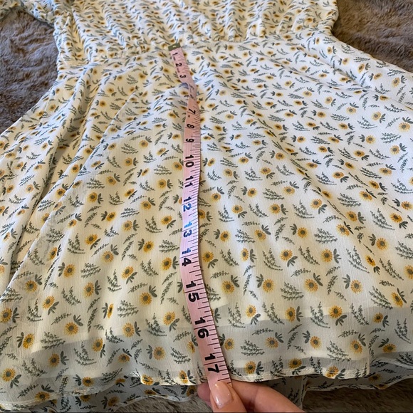 East Order Jackie Dress - Picture 13 of 16